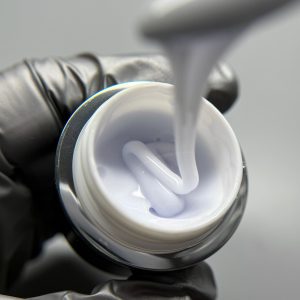 easy-gel-milky-white-2